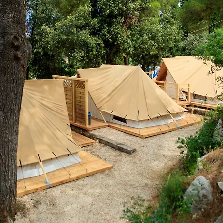 Luxury tent Bell Tents 3*