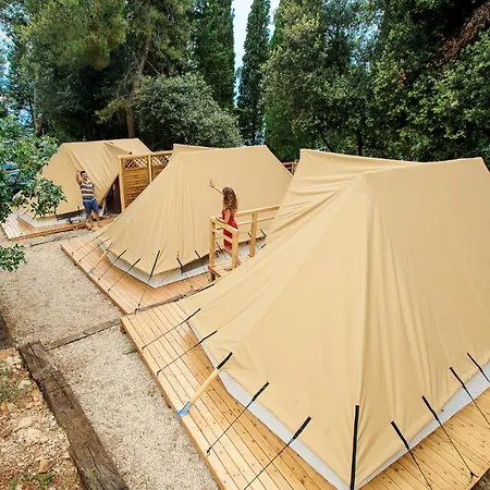 Luxury tent Bell Tents